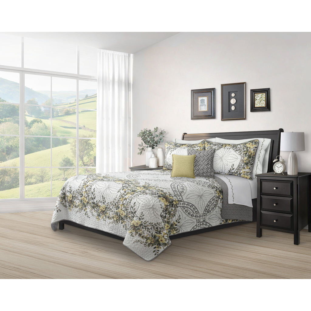 Forever Yellow Quilt set