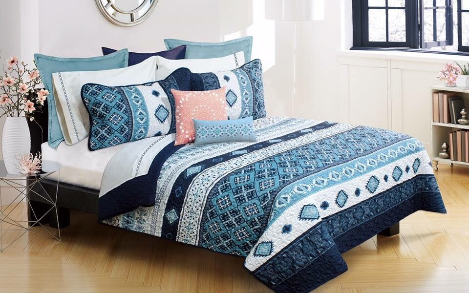 Pacifica Quilt Sets
